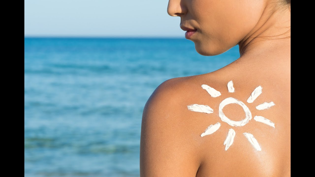 HOW SUN AFFECTS YOUR ACNE